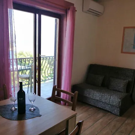 Apartments And Room Caric Jelsa  Exterior photo