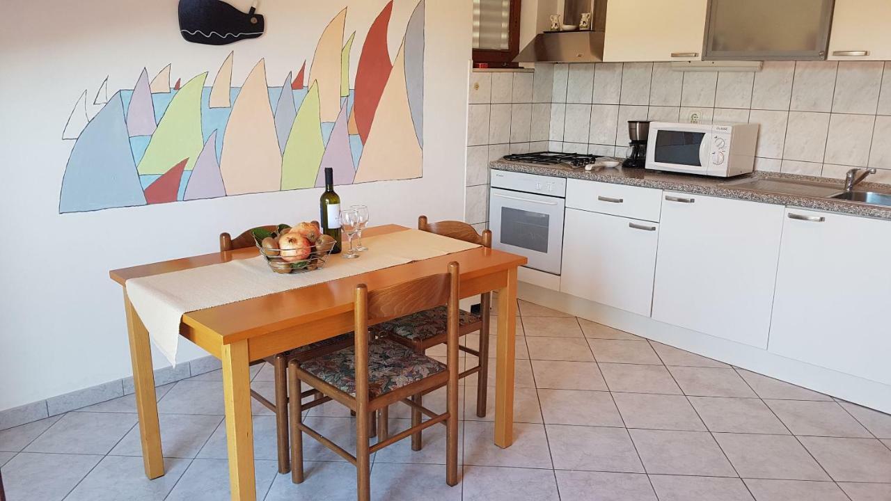 Apartment And Caric
