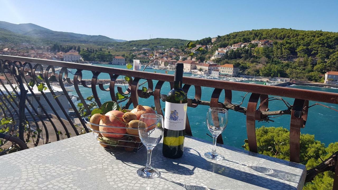 And Caric Apartment Jelsa (Hvar)