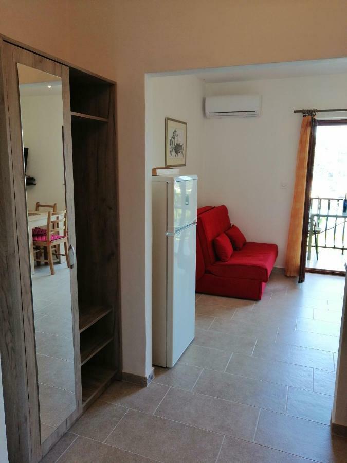And Caric * Jelsa (Hvar)